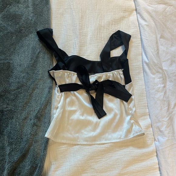 Extra small silk top - Picture 2 of 2